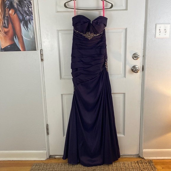 Flirt Maggie Sottero Dress - Picture 2 of 8